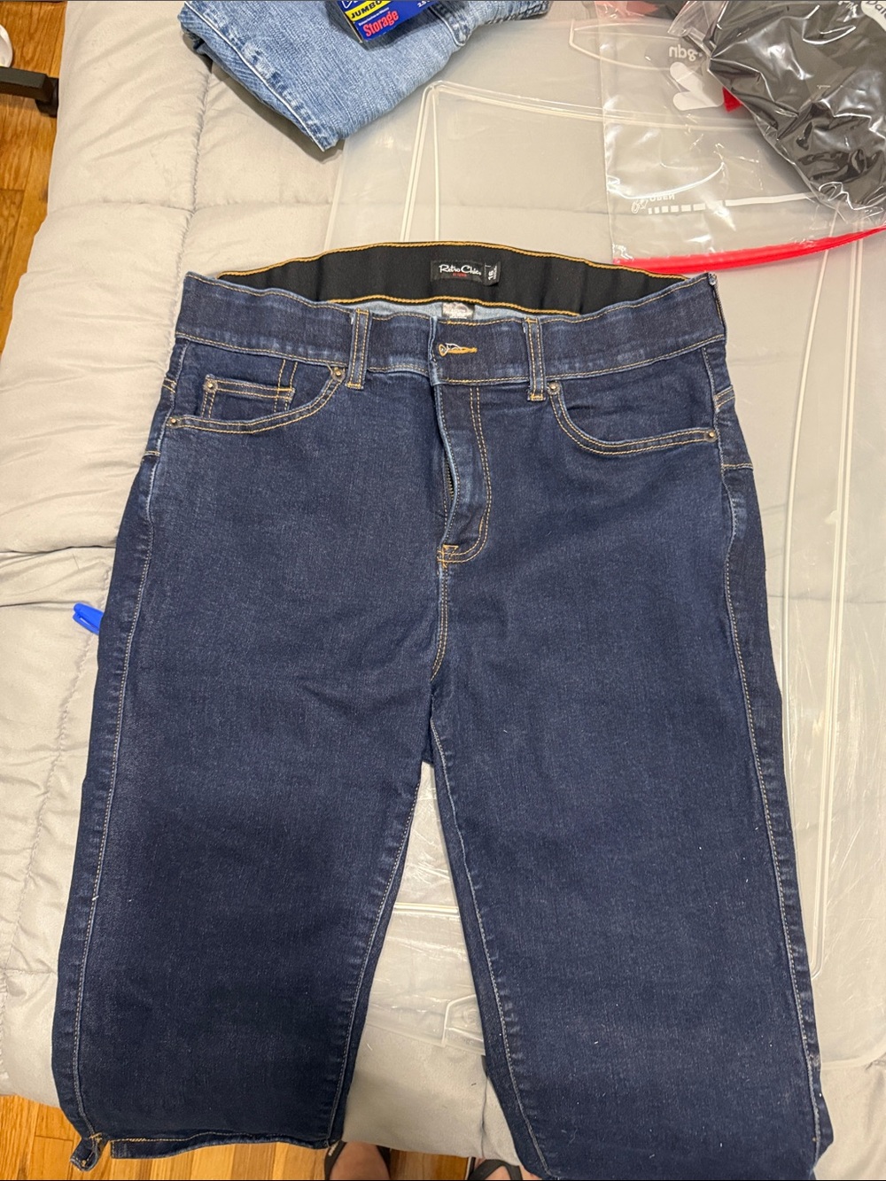 torrid Dark Blue Stretch Capri Jeans